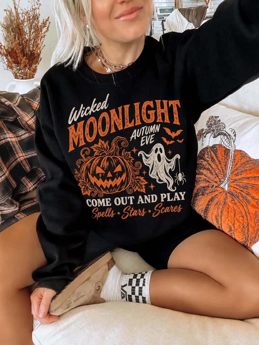 Happy Halloween Vintage Graphic Sweatshirt, Retro Spooky Season Sweater