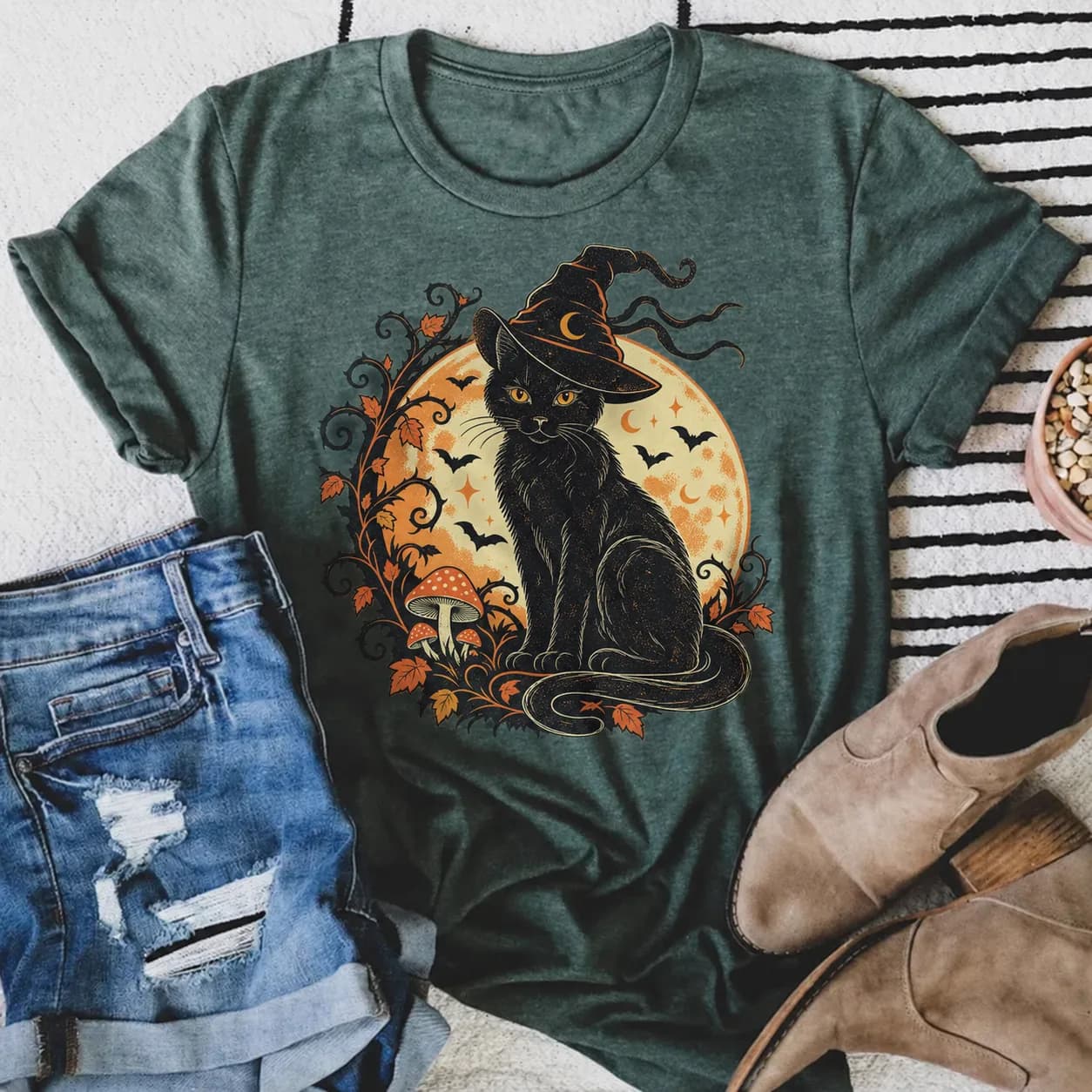 Vintage Black Cat Witch T-Shirt: Retro Halloween Moon Design