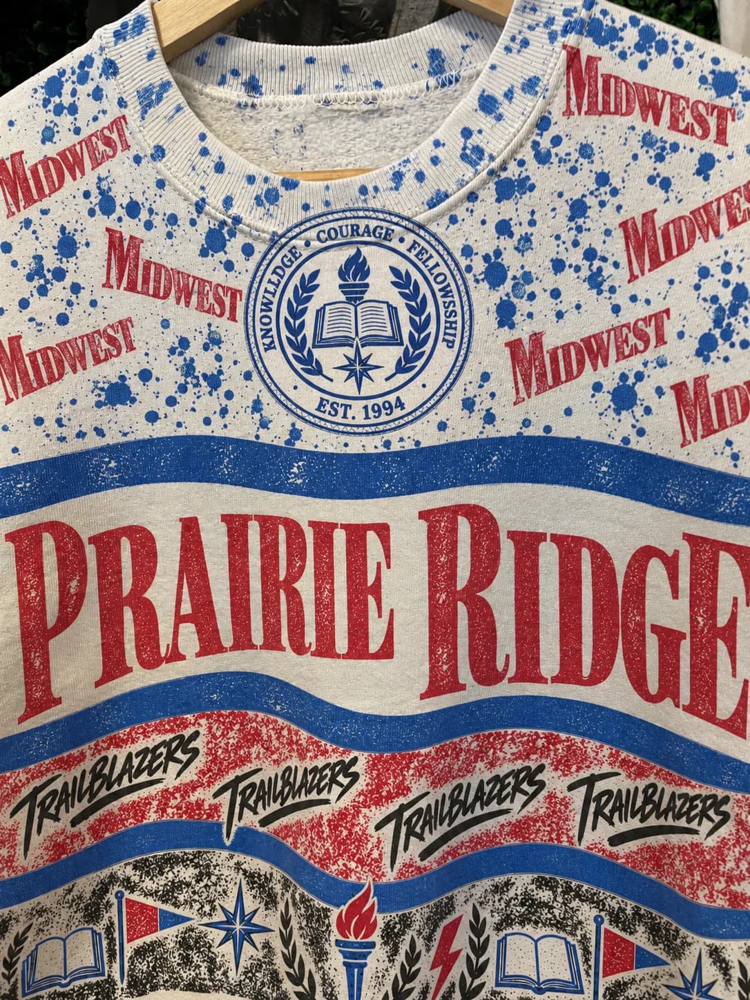 vtg 90s NEBRASKA CORNHUSKERS AOP Crewneck Medium // vintage white red blue black art ncaa sweatshirt pullover university crest splatter
